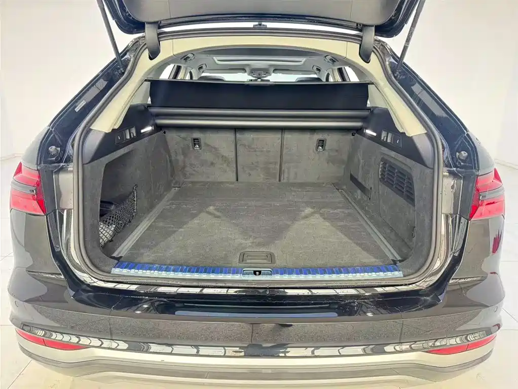 Audi A6 2025 allroad quattro 55 TFSI Premium