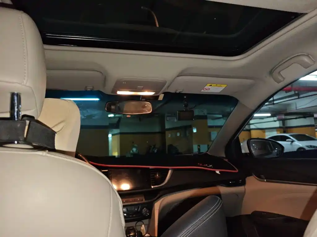 Buick Excelle — миниатюра 9