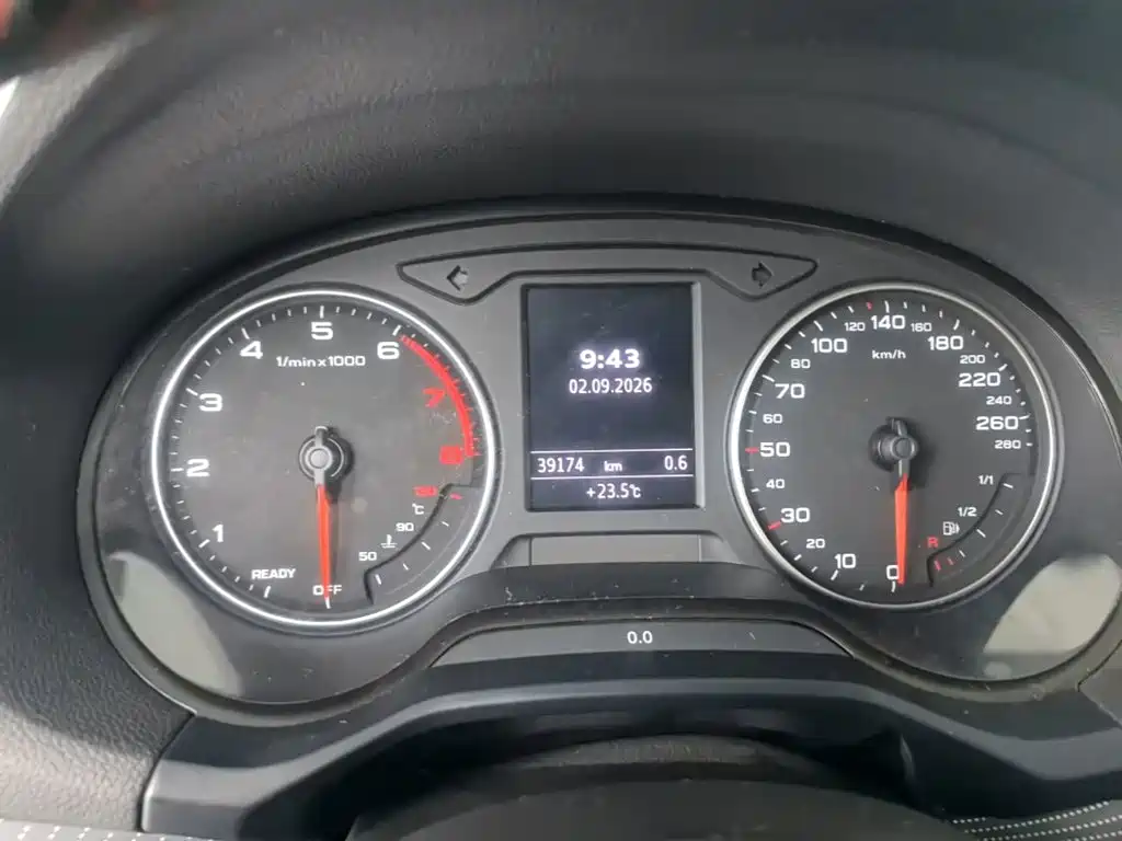 Audi Q2L — миниатюра 12
