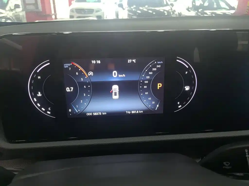 Ford Equator Sport — миниатюра 4