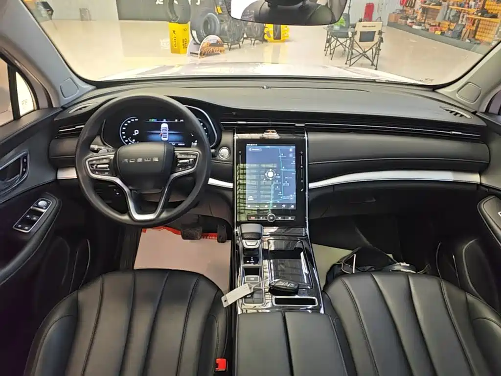 Roewe RX5 MAX — миниатюра 10