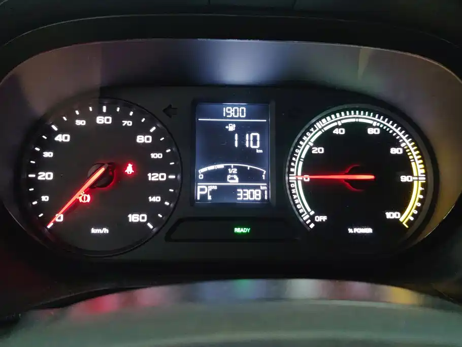 Roewe Clever — миниатюра 14