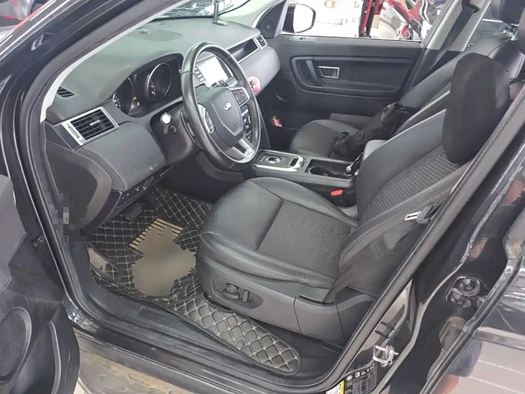 Land Rover Discovery Sport — миниатюра 20