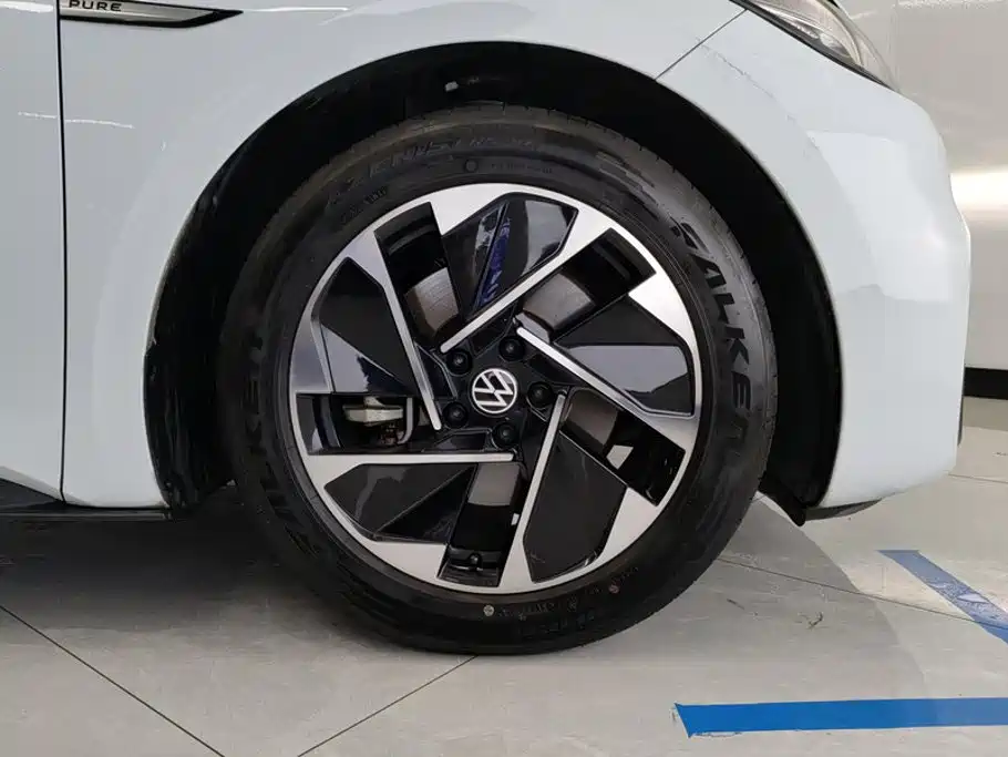 Volkswagen ID.3 — миниатюра 6