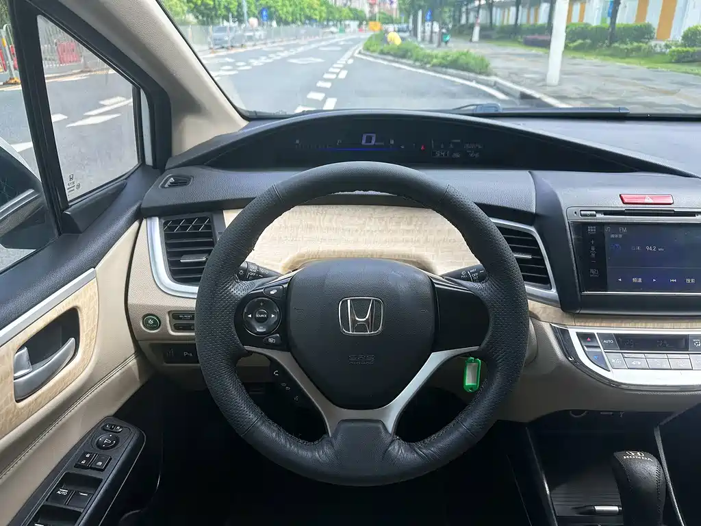 Honda Jade — миниатюра 14