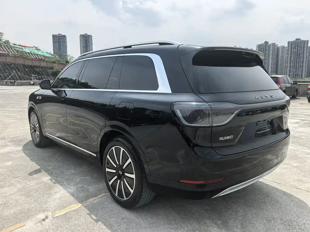 Aito M9 2024 Ultra 52kWh 6 мест