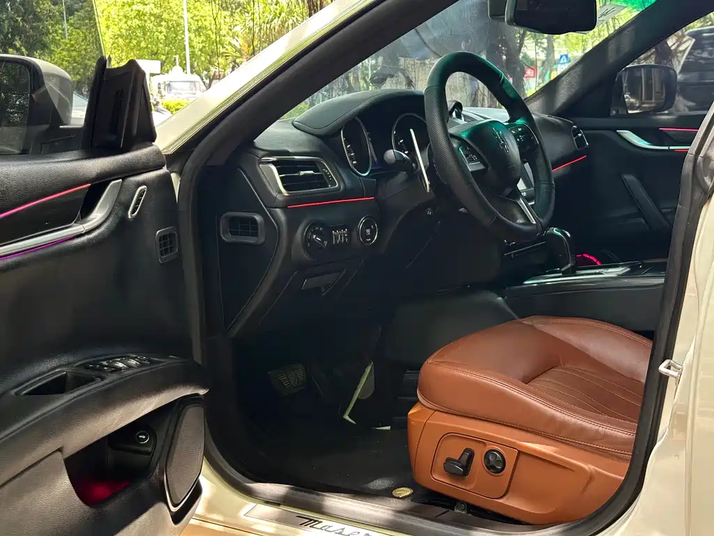 Maserati Ghibli 2014 3.0T Standard