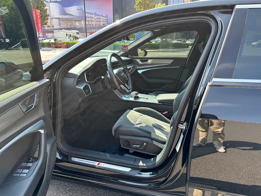 Audi A6L — миниатюра 10