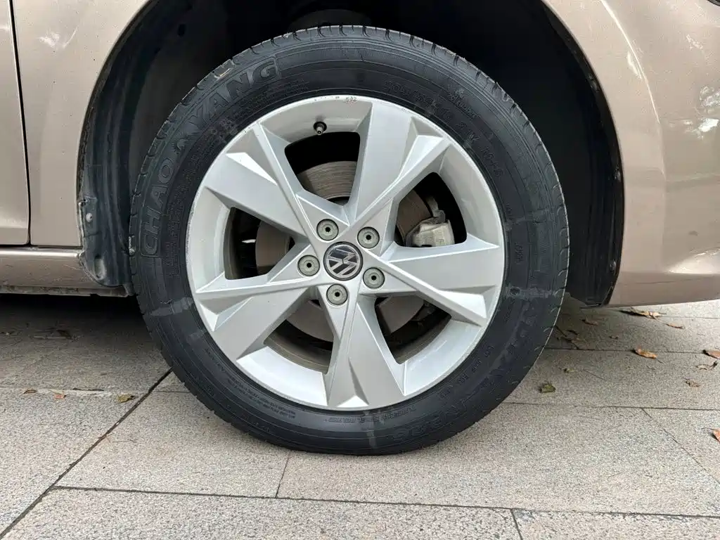 Volkswagen Bora — миниатюра 13
