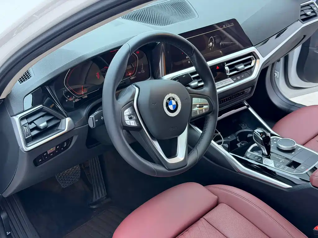 BMW 3 Series — миниатюра 6