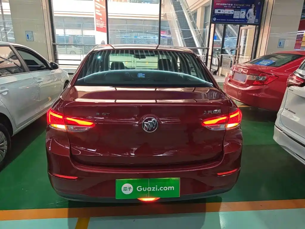 Buick Excelle — миниатюра 6