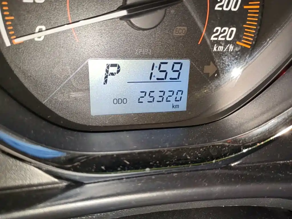 Toyota Yaris L — миниатюра 8
