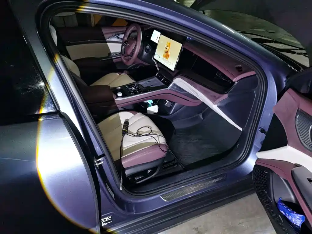 BYD Seal — миниатюра 21