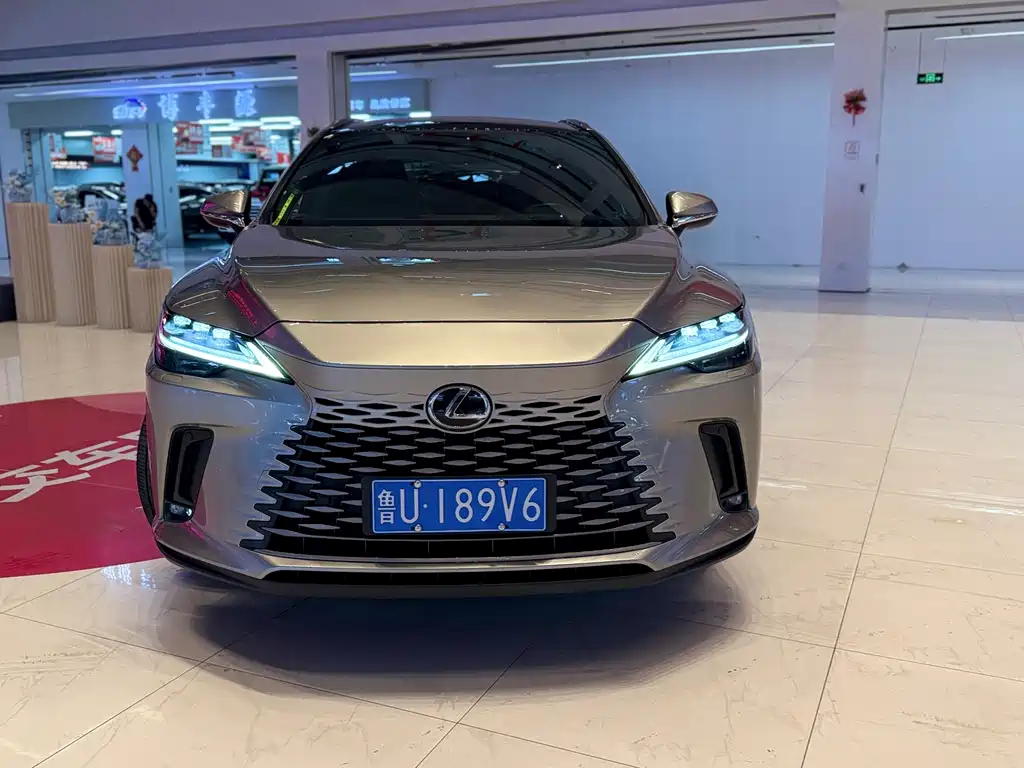 Lexus RX — миниатюра 2