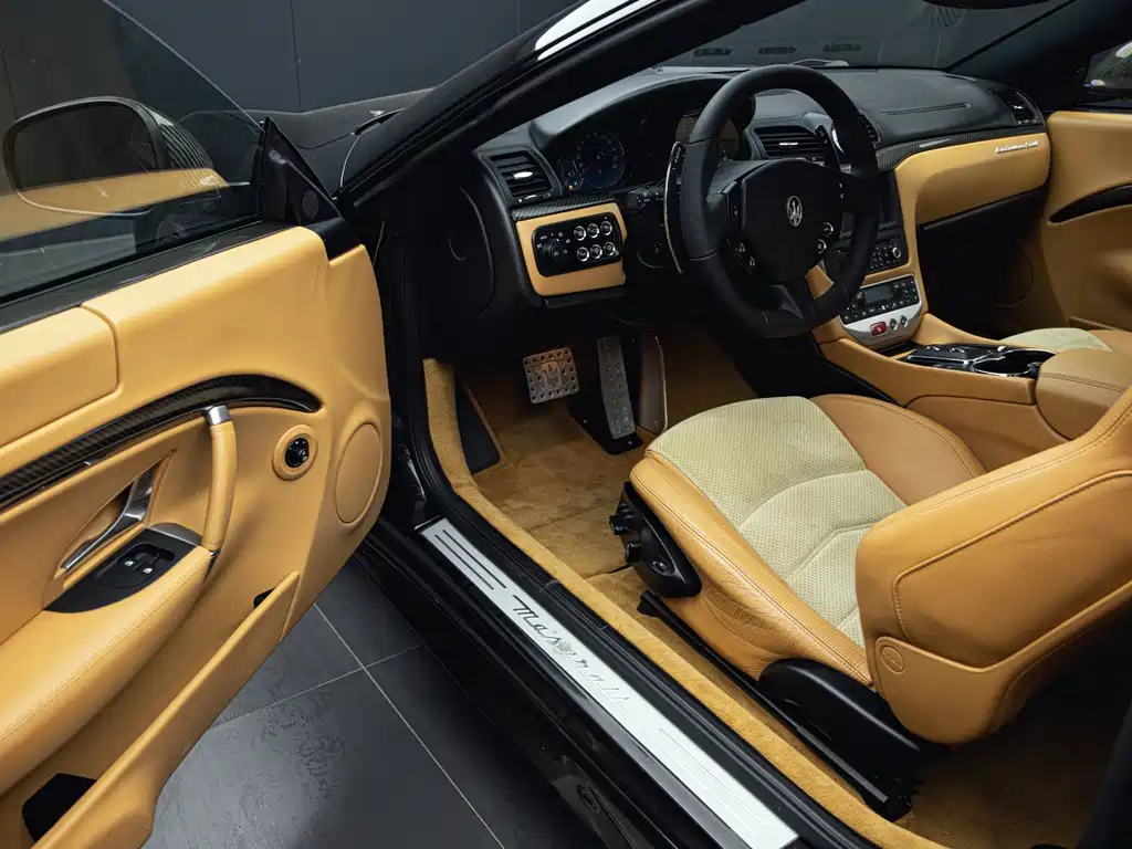 Maserati GranTurismo — миниатюра 10