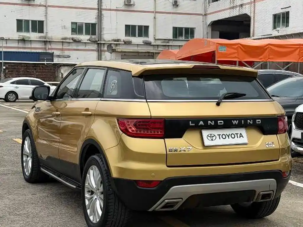 Landwind Landwind X7 — миниатюра 8