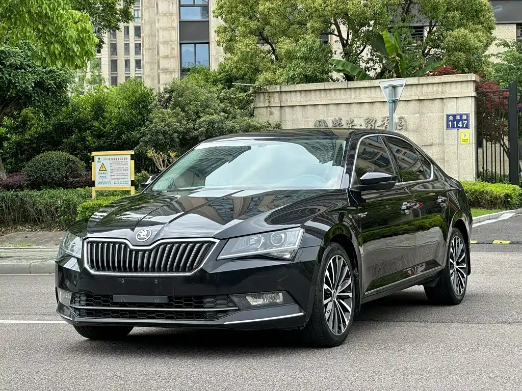 Skoda Superb 2019