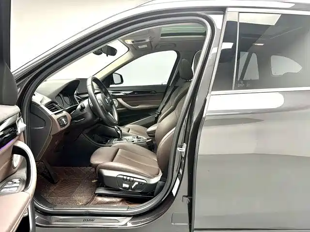 BMW X1 — миниатюра 5