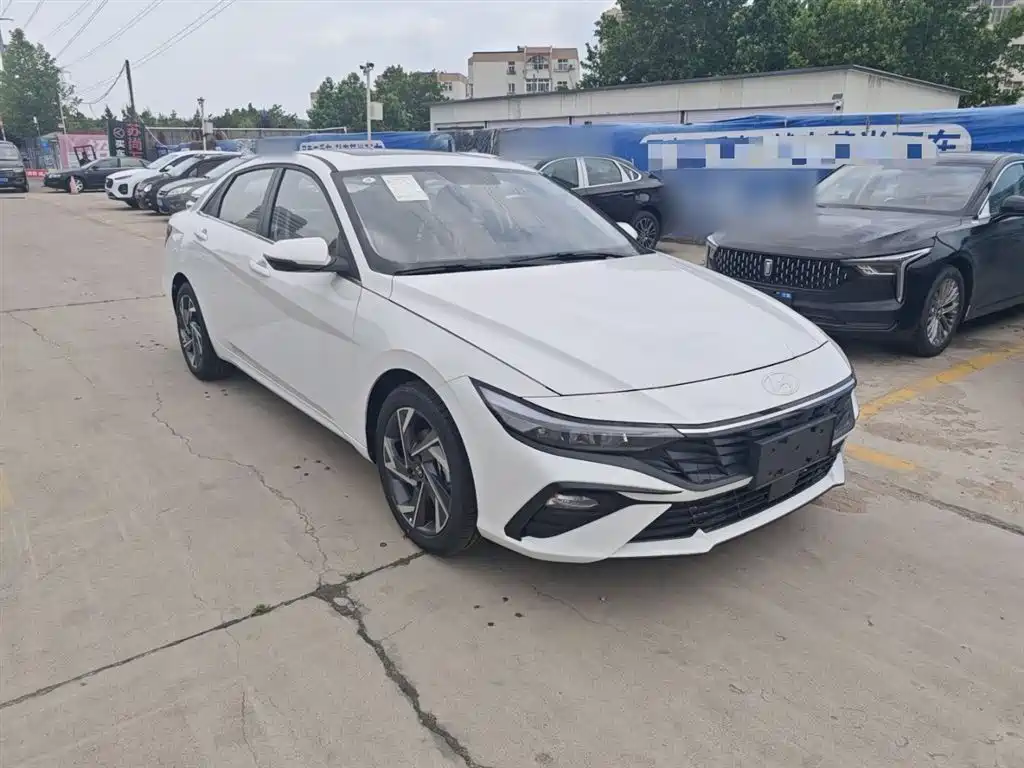 Hyundai Elantra 2023 1.5L CVT GLX Elite