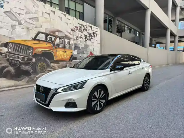 Nissan Teana