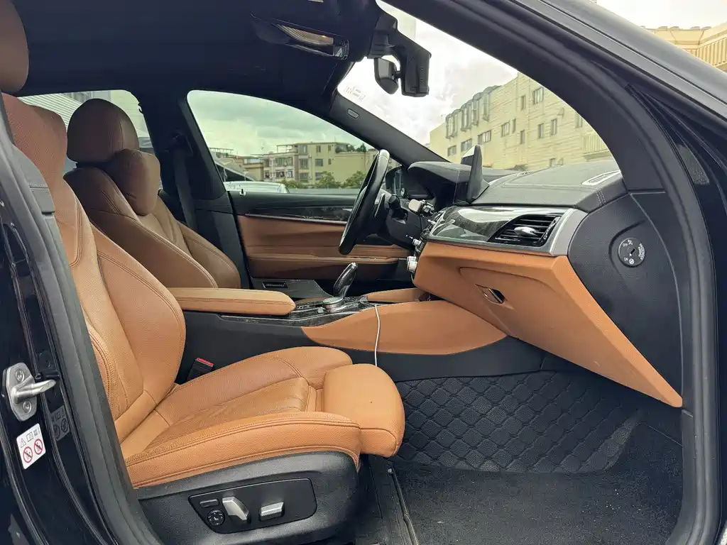 BMW 6 Series GT — миниатюра 10