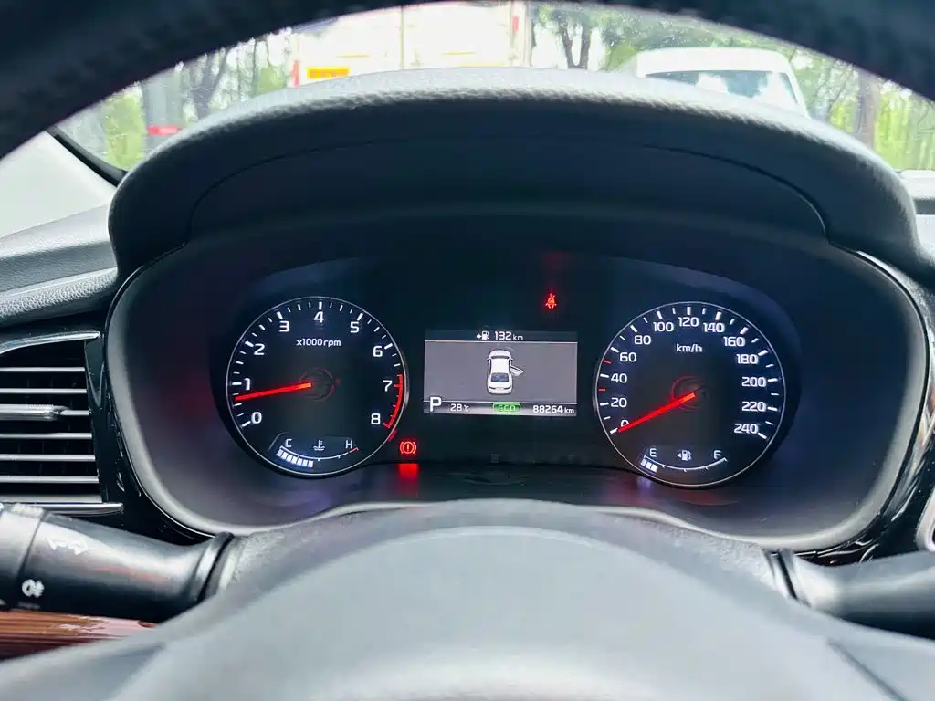 Kia K4 — миниатюра 13