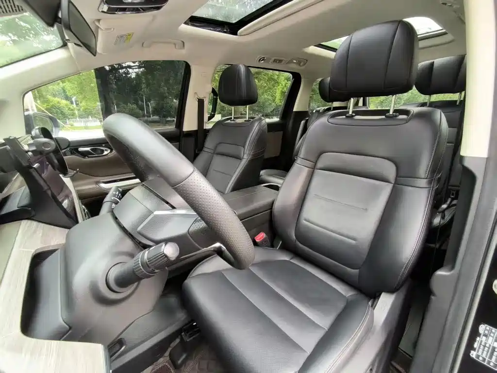 GAC Motor Trumpchi E8 PHEV — миниатюра 7