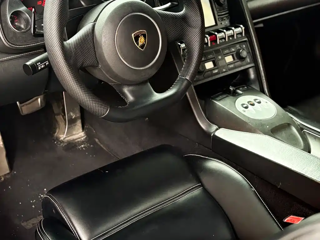 Lamborghini Gallardo 2010 LP 550-2 Standard