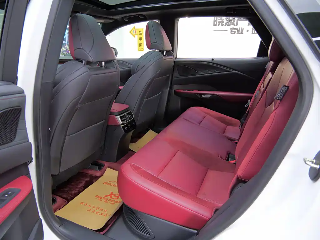 Lexus RX — миниатюра 9