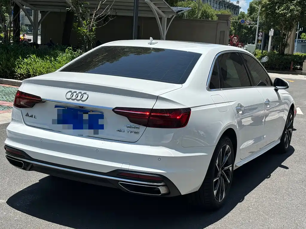 Audi A4L — миниатюра 16