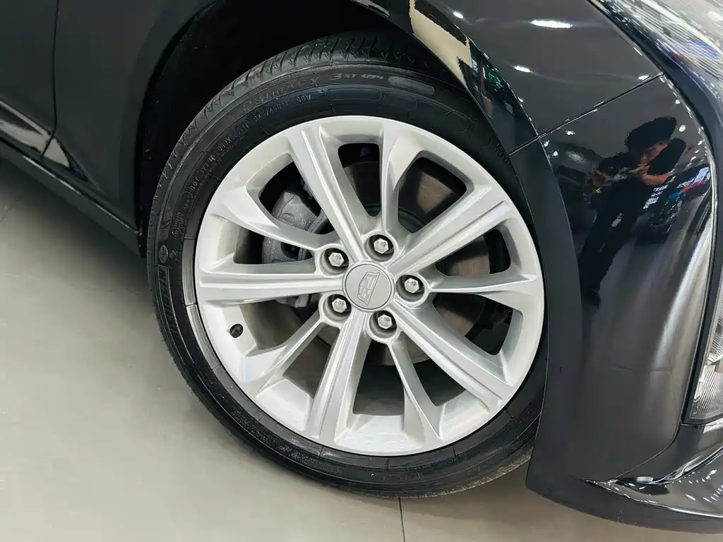 Cadillac CT5 — миниатюра 10