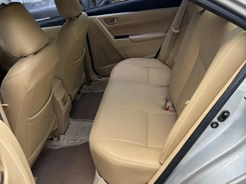 Toyota Corolla — миниатюра 6