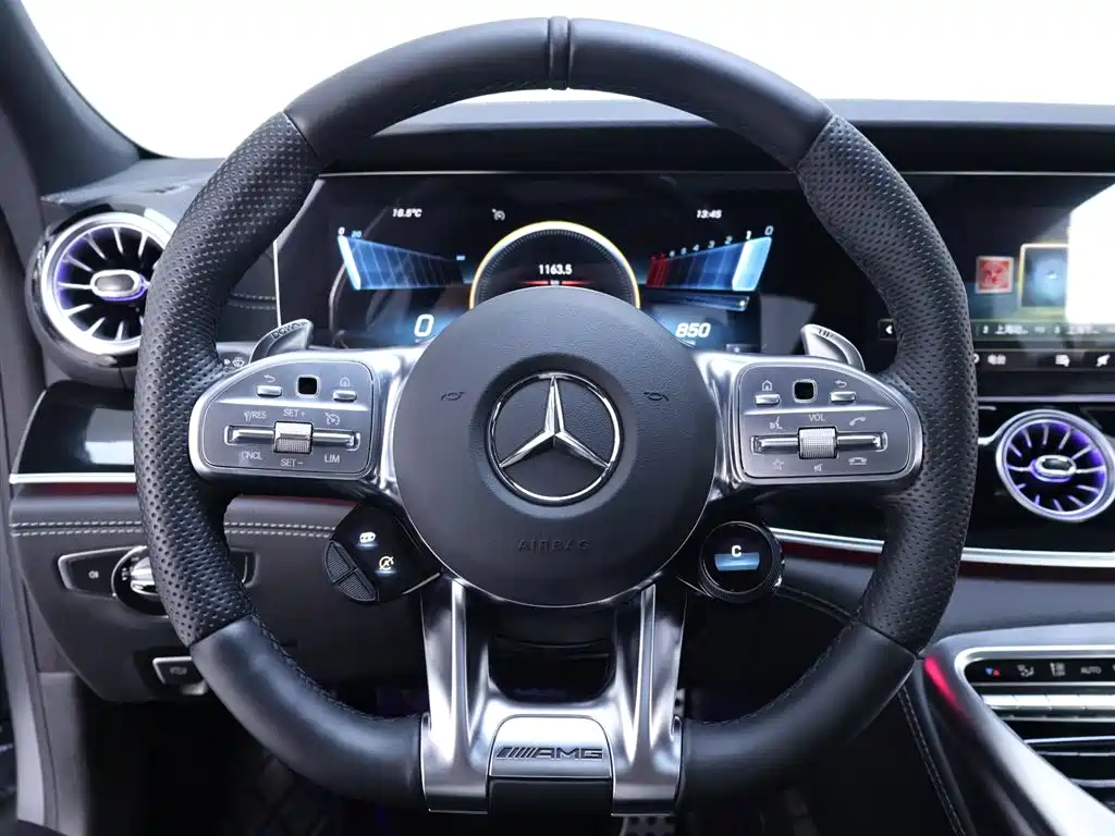 MERCEDES-BENZ AMG GT