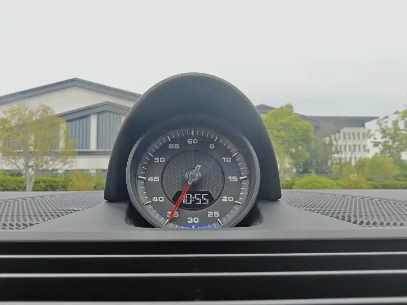 Porsche Panamera — миниатюра 15