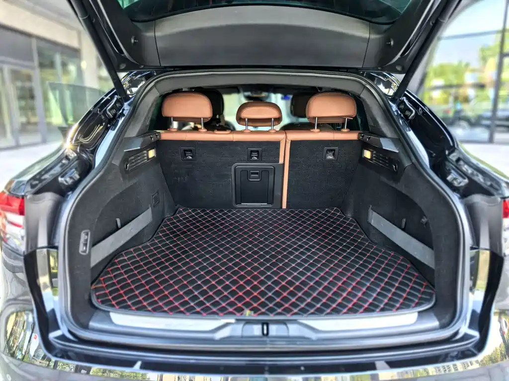 Maserati Levante — миниатюра 32