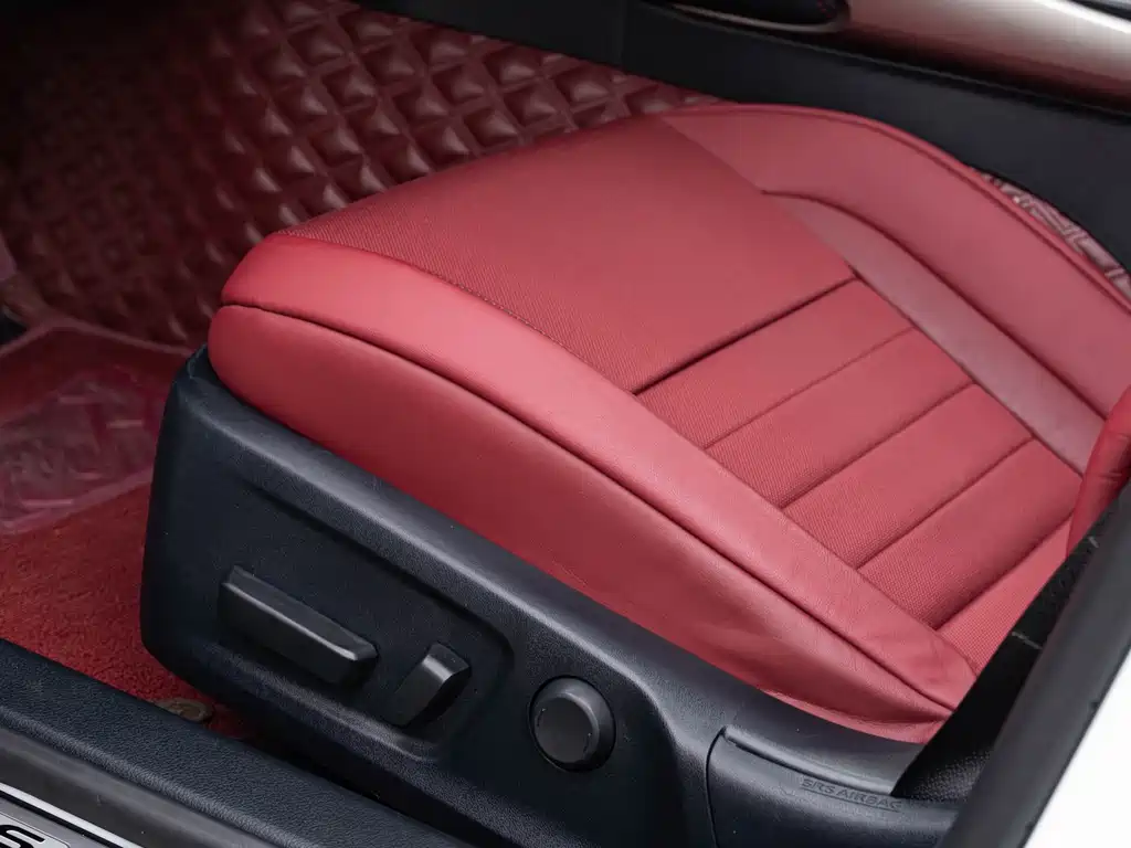 Lexus IS — миниатюра 19