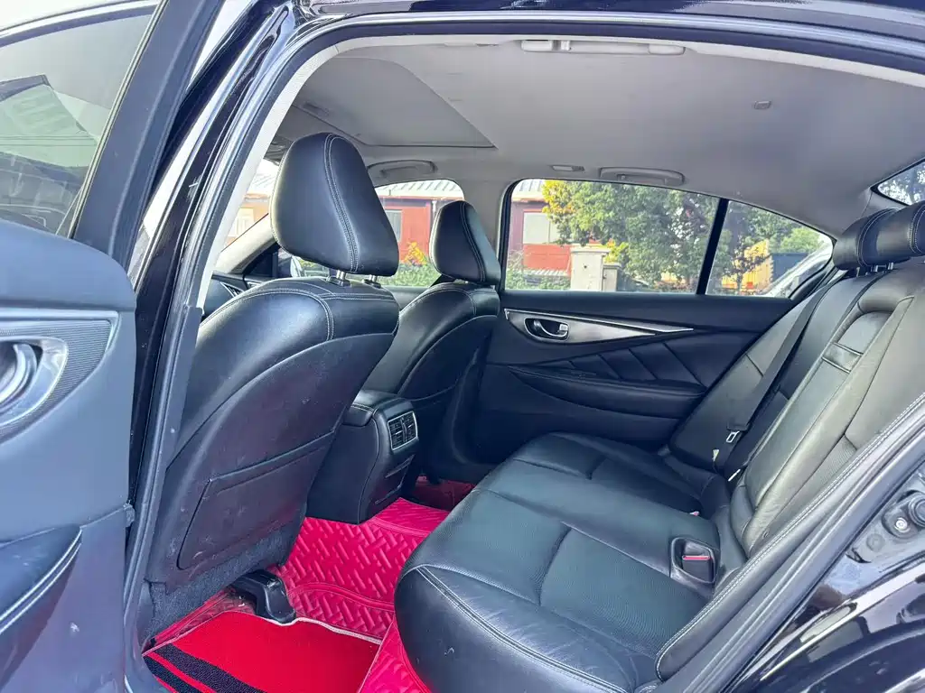 Infiniti Q50L — миниатюра 6