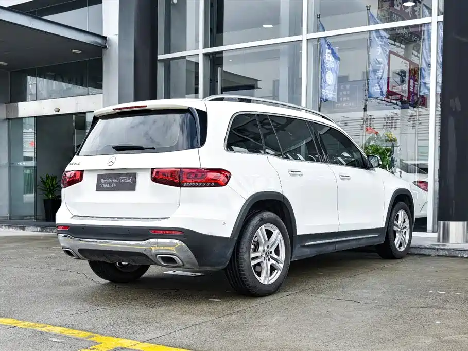 Mercedes-Benz GLB — миниатюра 4