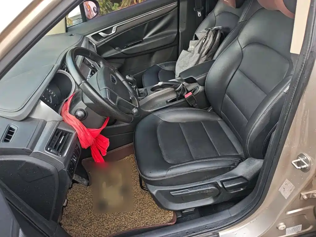 Geely Emgrand GS — миниатюра 15