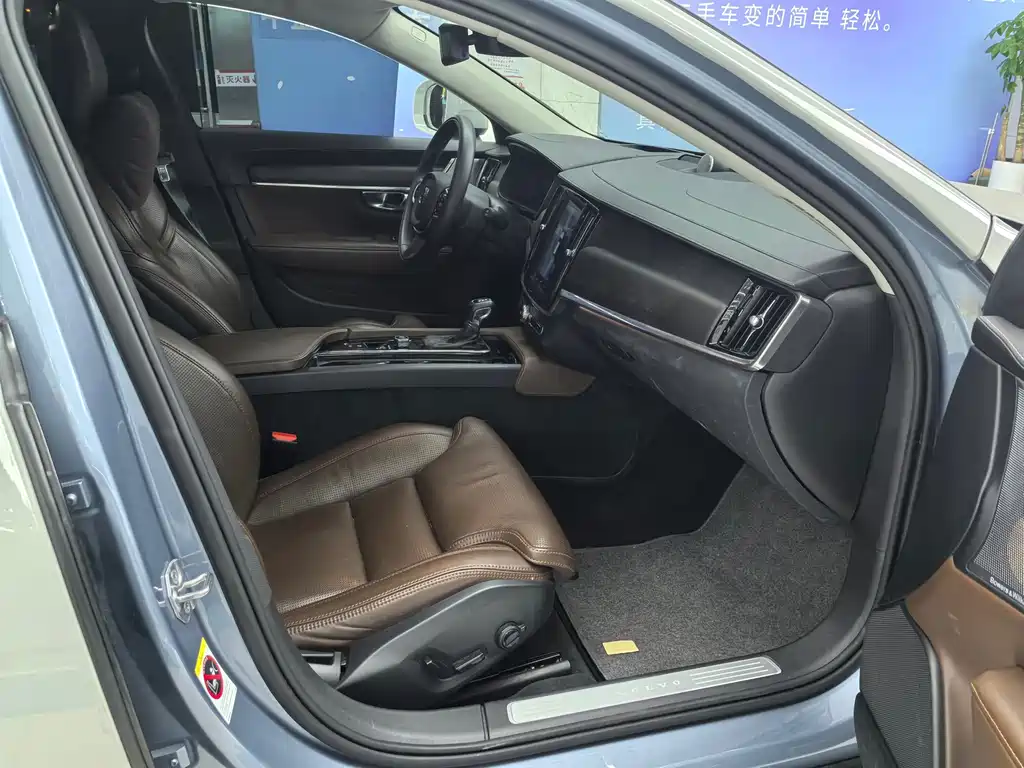 Volvo V90 — миниатюра 8