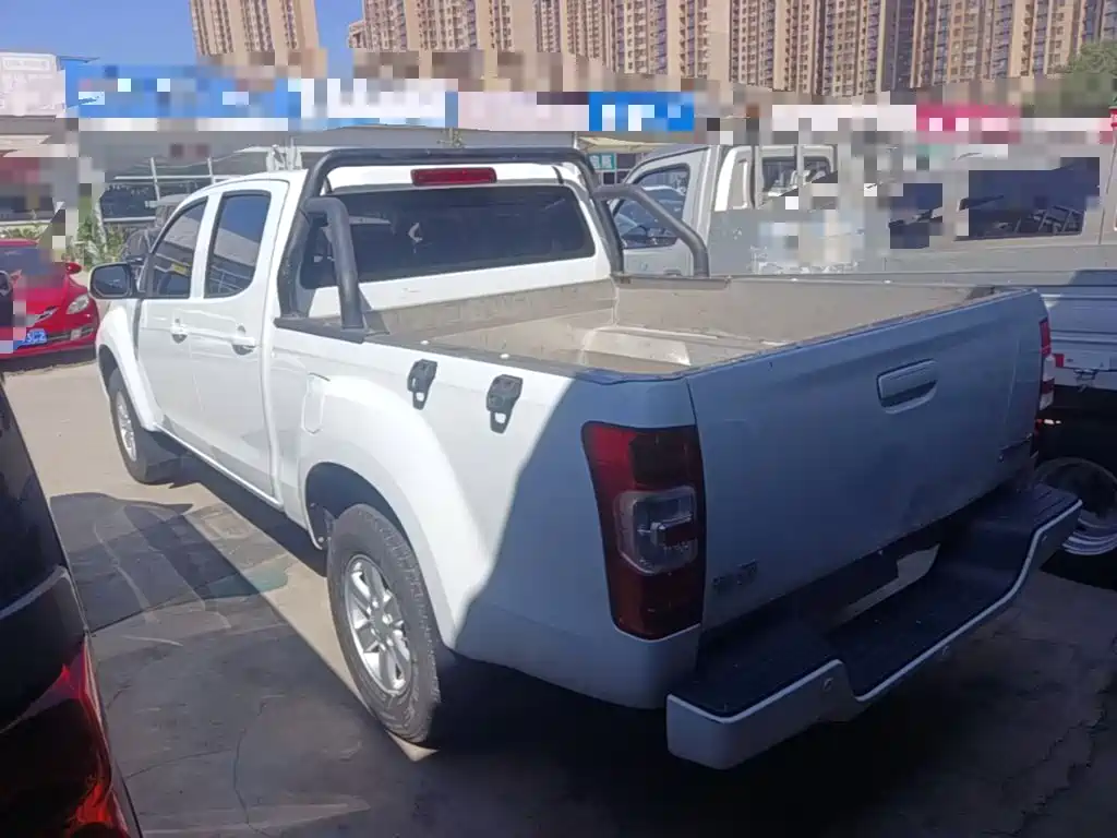 Isuzu RE-MAX Ruimai — миниатюра 5
