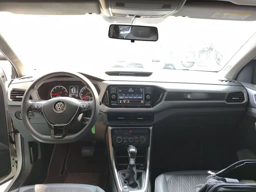 Volkswagen T-Cross — миниатюра 10