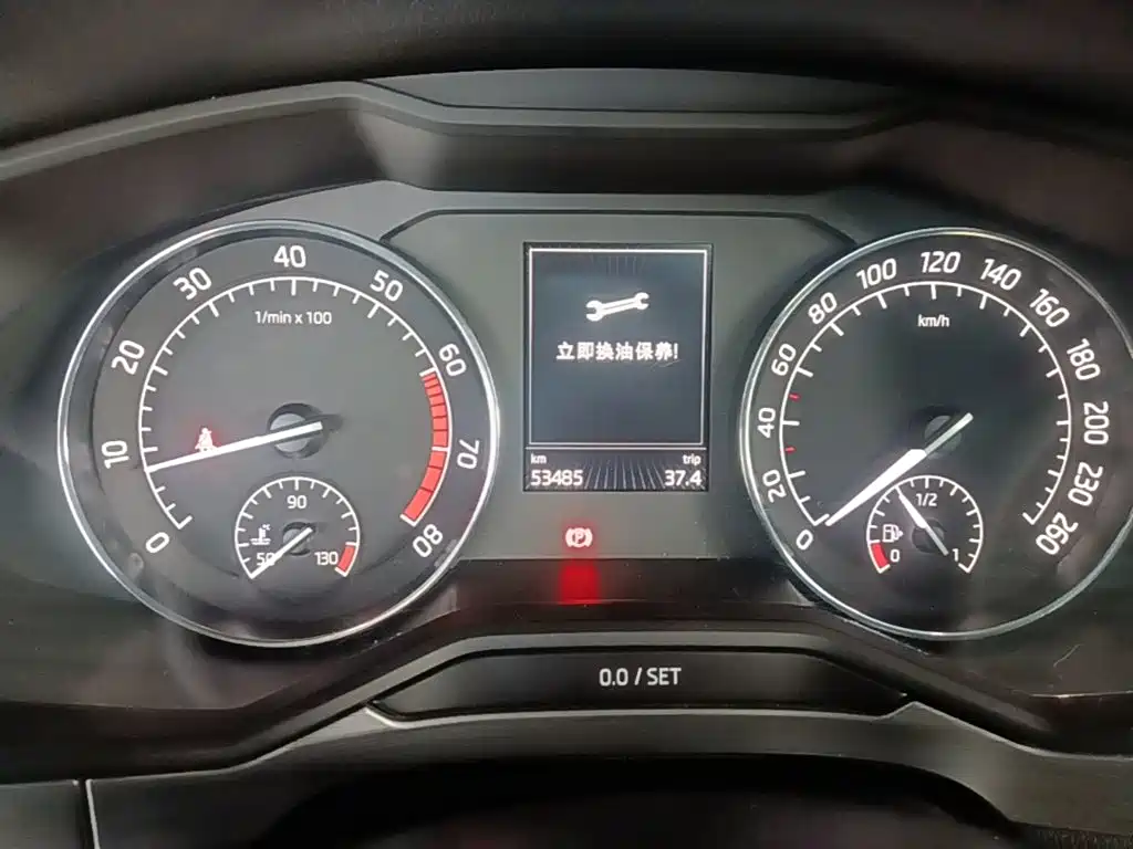 Skoda Superb — миниатюра 12