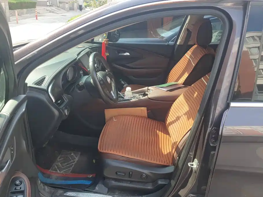 Buick Envision Plus — миниатюра 9