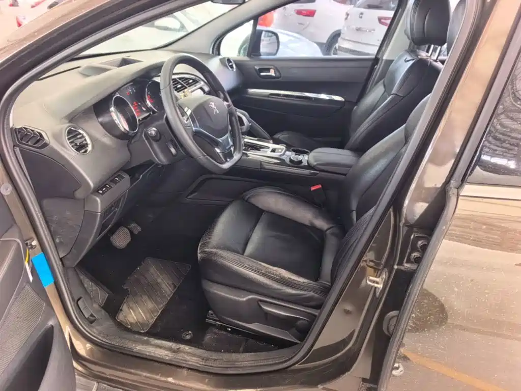 Peugeot 3008 — миниатюра 15