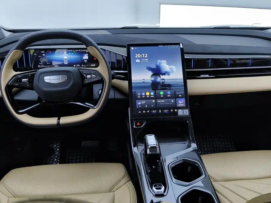 Geely Boyue L — миниатюра 12