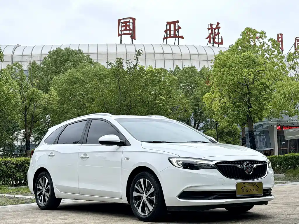 Buick Excelle — миниатюра 3