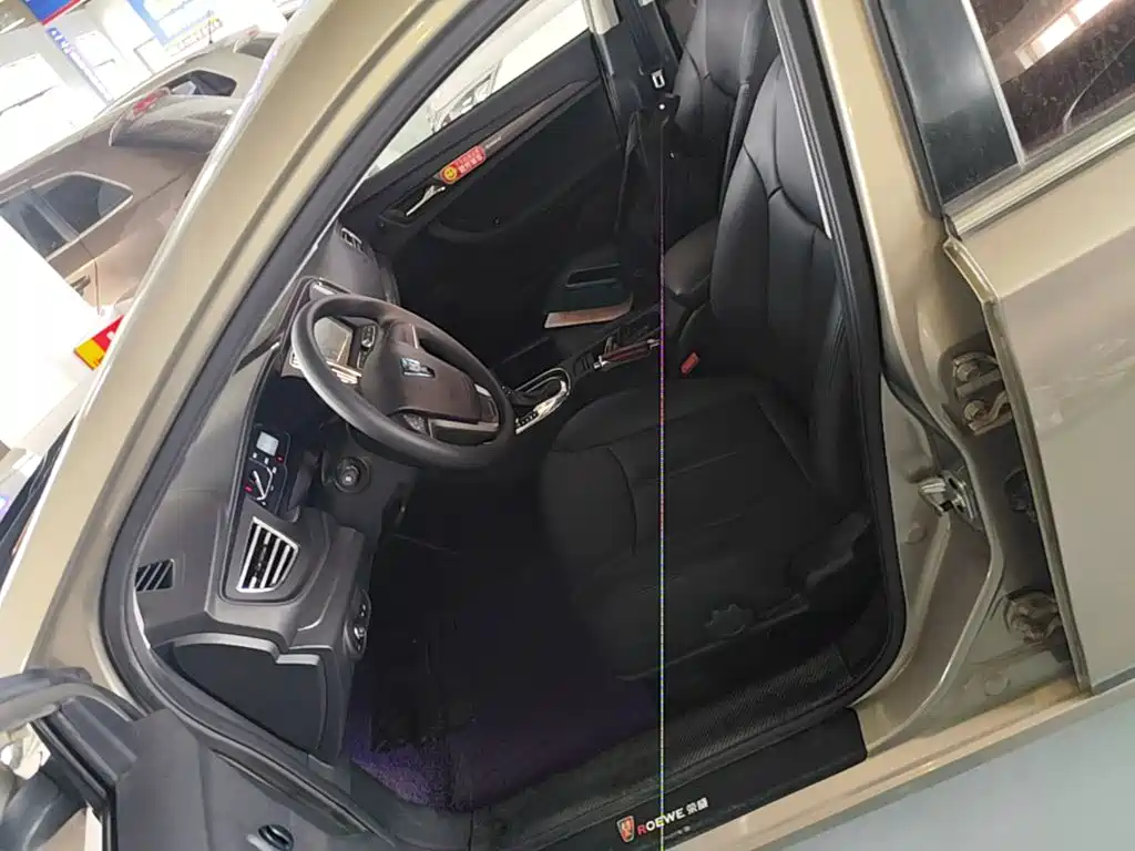 Roewe 360 — миниатюра 15