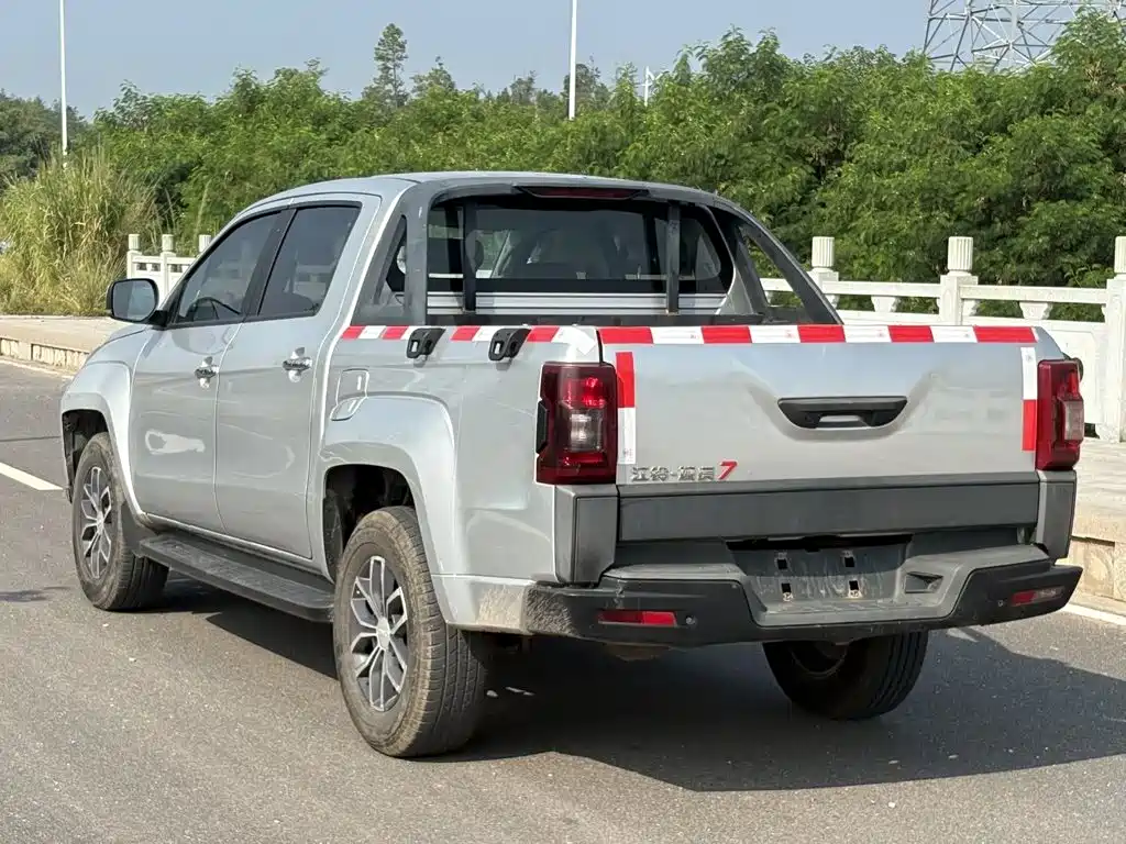JMC Yuhu 7 — миниатюра 9