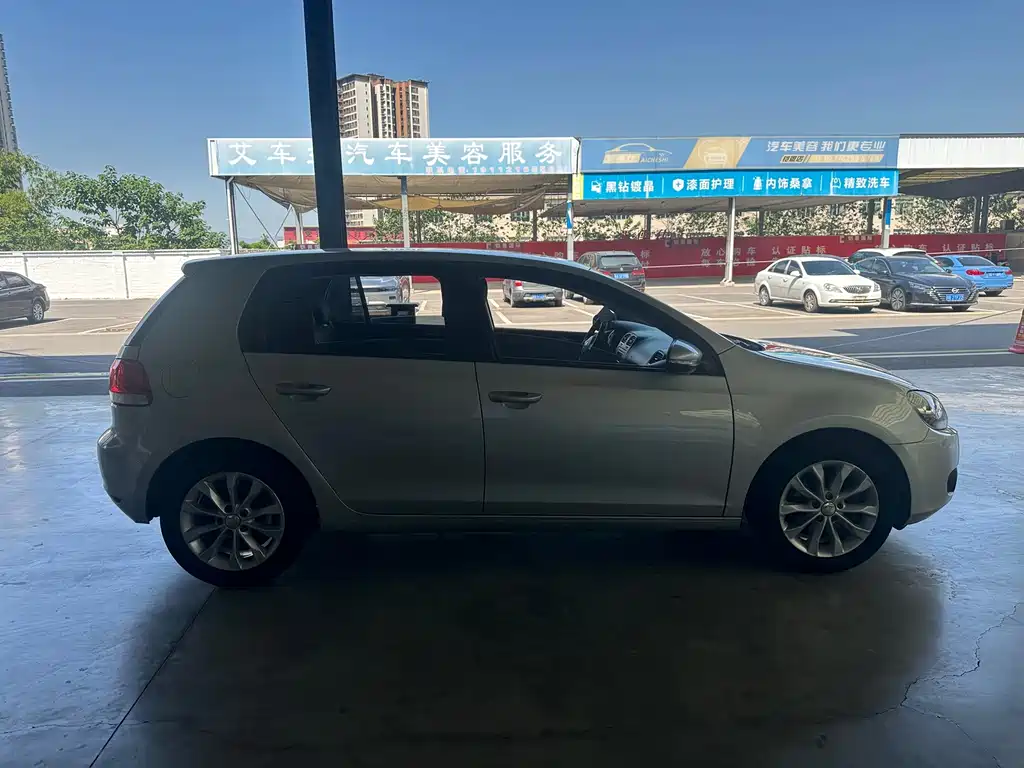Volkswagen Golf — миниатюра 4